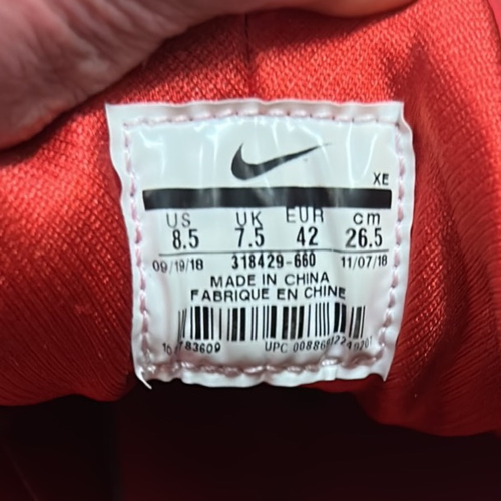 Women’s Red Nike huarache